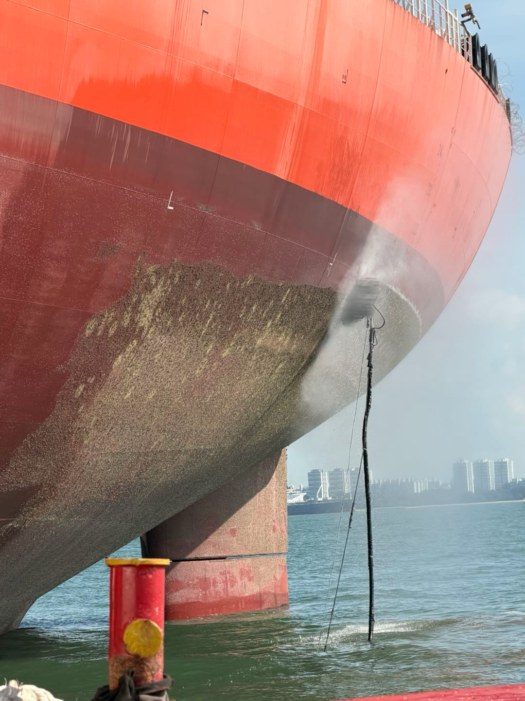 No Zone Left Uncleaned: Mastering the Stern’s Elevated Curves